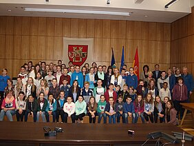 Gruppenfoto Schüleraustausch Gruppenfoto Schüleraustausch Emil-Fischer-Gymnasium