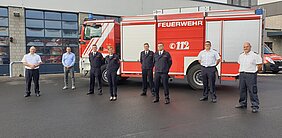Die neuen Brandmeisteranwärter/innen 2020 vor der Feuerwache Die neuen Brandmeisteranwärter/innen 2020 vor der Feuerwache