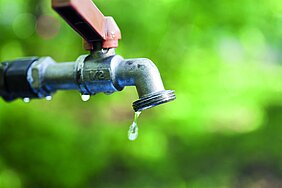 geschlossener Wasserhahn geschlossener Wasserhahn