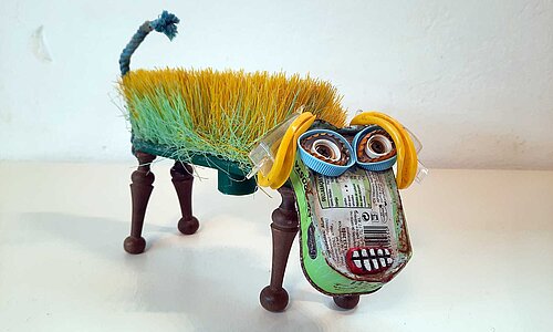 Upcycling-Hund, Foto: Jens Mohr