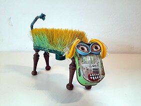 Upcycling-Hund, Foto: Jens Mohr Upcycling-Hund, Foto: Jens Mohr