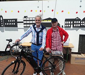 Bürgermeister Dr. Uwe Friedl und Wilfried Menden Bürgermeister Dr. Uwe Friedl und Wilfried Menden