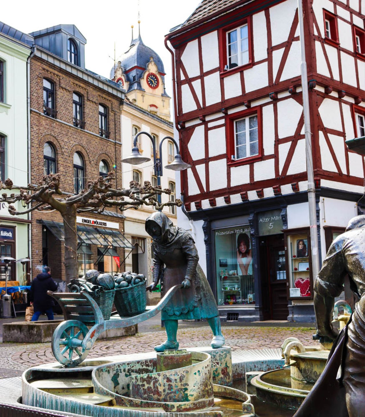 Handwerkerbrunnen auf dem Alten Markt