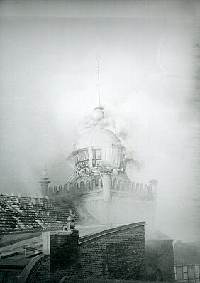 Die brennende Euskirchener Synagoge am 10.11.1938 Die brennende Euskirchener Synagoge am 10.11.1938