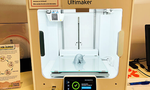 Der 3D-Drucker der Stadtbibliothek
