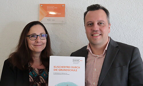 Bürgermeister Sacha Reichelt und die Gleichstellungsbeauftragte Barbara Brieden.