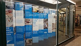 Ausstellung "Gute Geschäfte" in der Galleria Ausstellung "Gute Geschäfte" in der Galleria