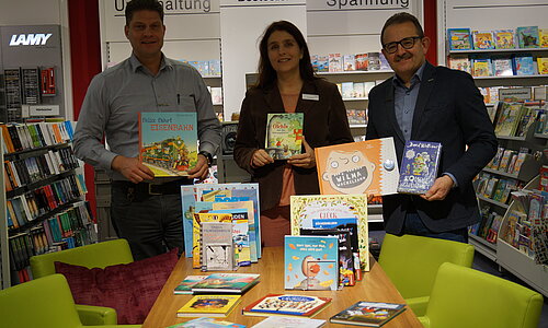 Übergabe Antolin Kinderbücher