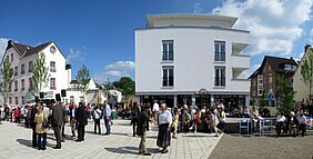 Der Rüdesheimer Platz als Treffpunkt