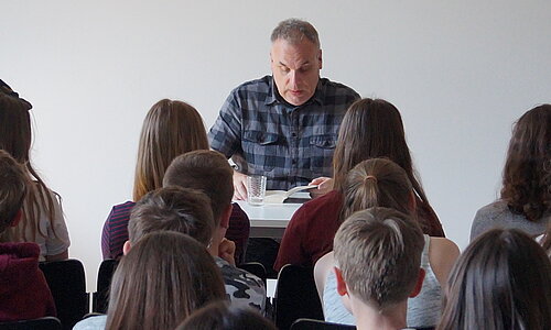 Lesung mit Peter Schwindt in der Stadtbibliothek